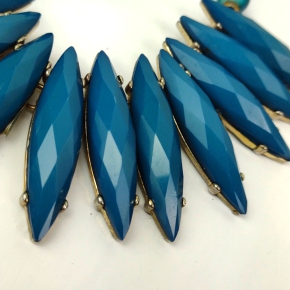 Tribal Turquoise Tone Multifaceted Spear Fringe & 2-Tone Glass Bead Necklace - Picture 10 of 15